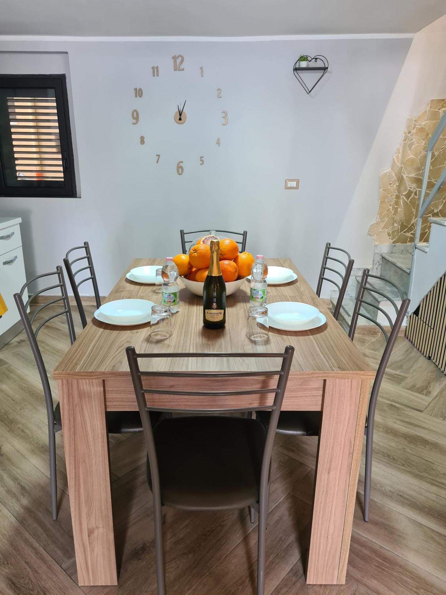 Apartamento La Casa Di Rocco CTA Exterior foto